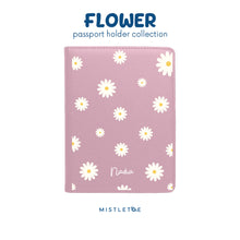 Muat gambar ke penampil Galeri, The Daisies - Passport Holder
